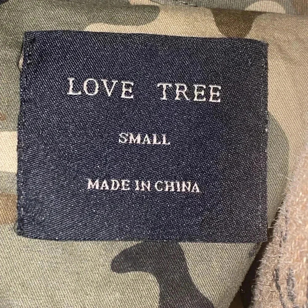 Love Tree Camo Jacket - Picture 5 of 6